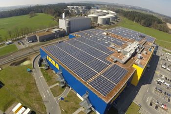 Ikea vytváří vlastní solární energii